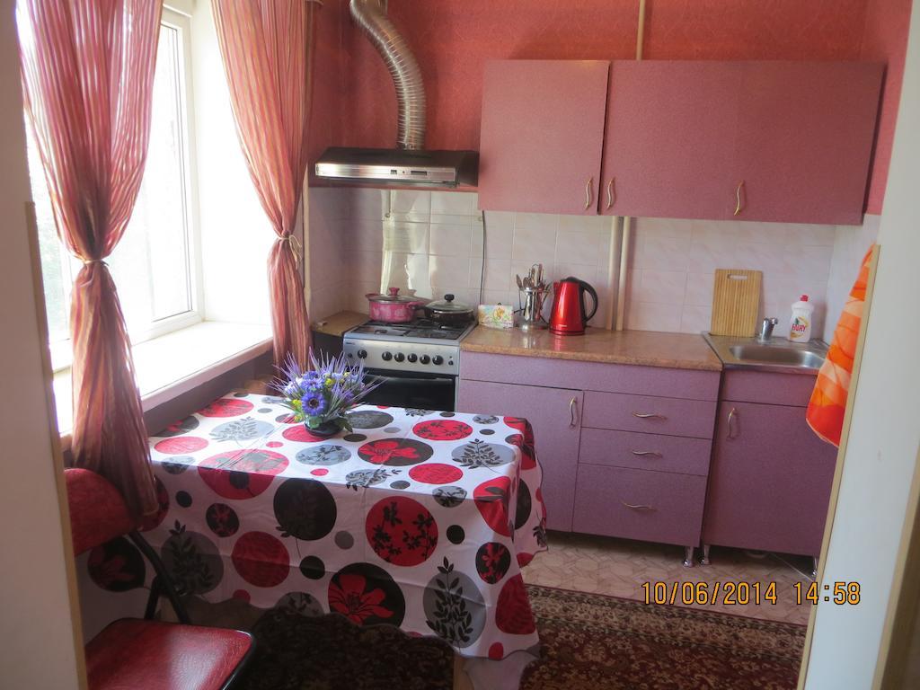 Paradise Apartment Bishkek Habitación foto